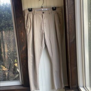 Crown & Men's Khaki Chinos size 34x30